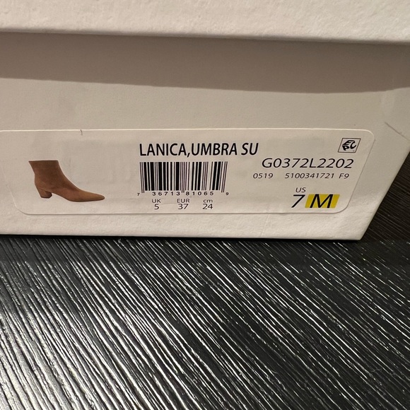 Vince Lanica Suede Boot - Picture 6 of 6